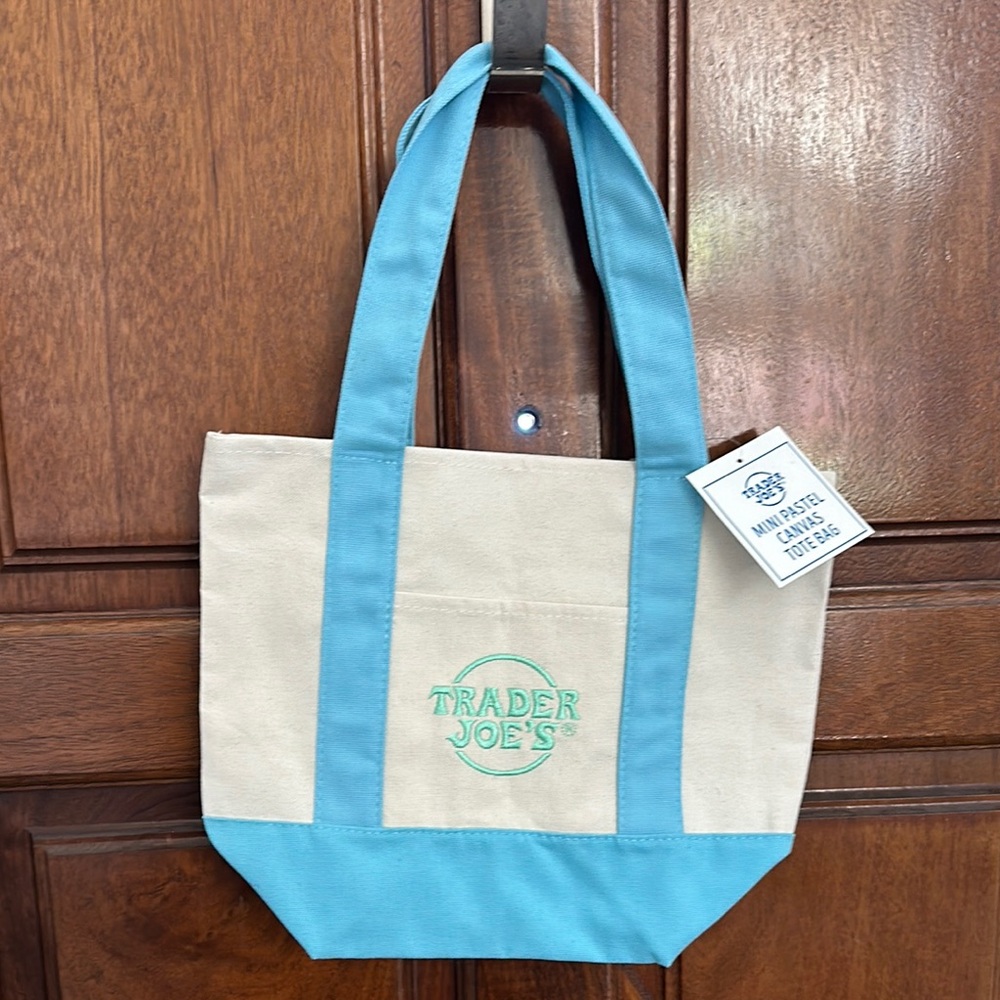 Trader Joe’s Mini Pastel Tote Blue and Cream